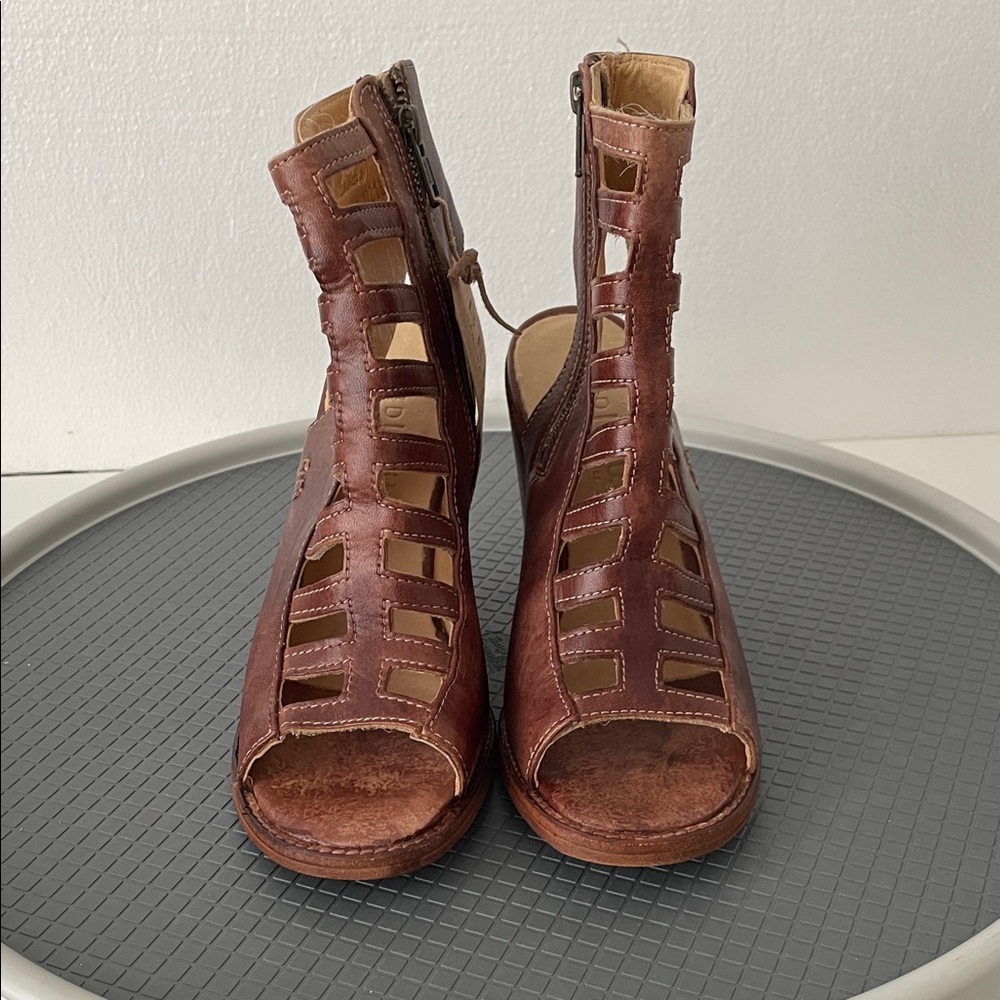 BED|STU Tan Leather Cutout Sandals Size 7.5 Made in Mexico NWT